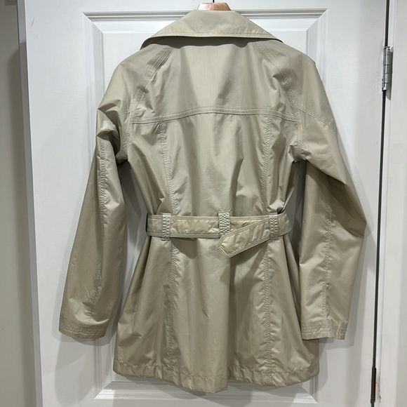 NWOT Denver Hayes raincoat - Picture 6 of 7